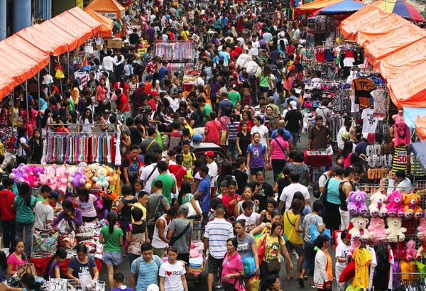 フィリピンのローカルマーケット　ディビソリア