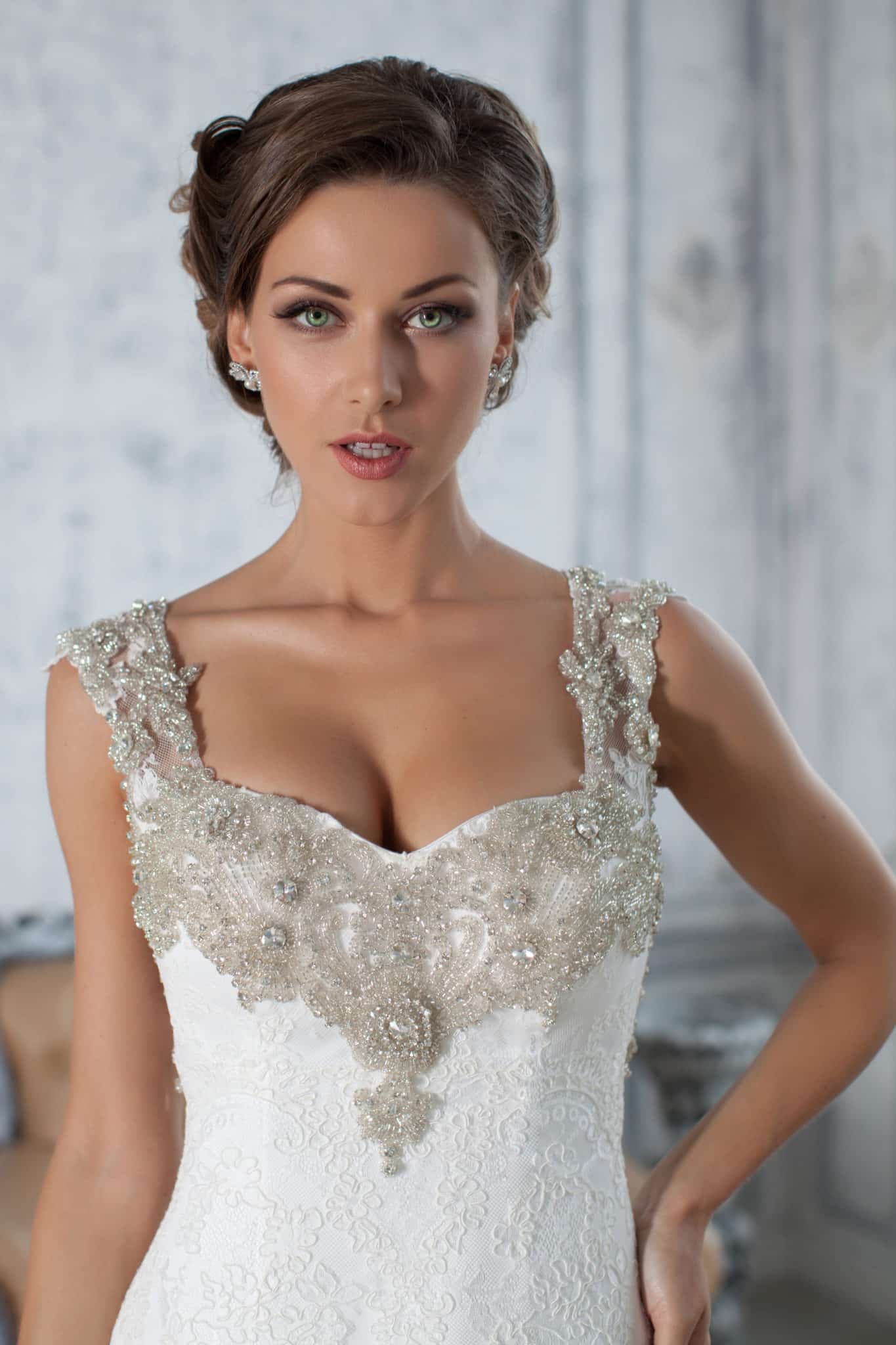 美人フィリピン女性